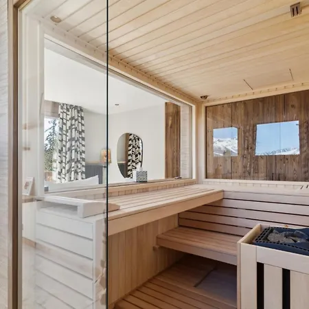 The Alpine Nest By Mrs Miggins アパート